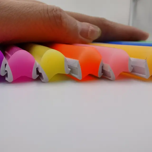 164FT ROLL (1/4) SINGLE COLOR LED STRIP & SILICONE FREE SHIPPING