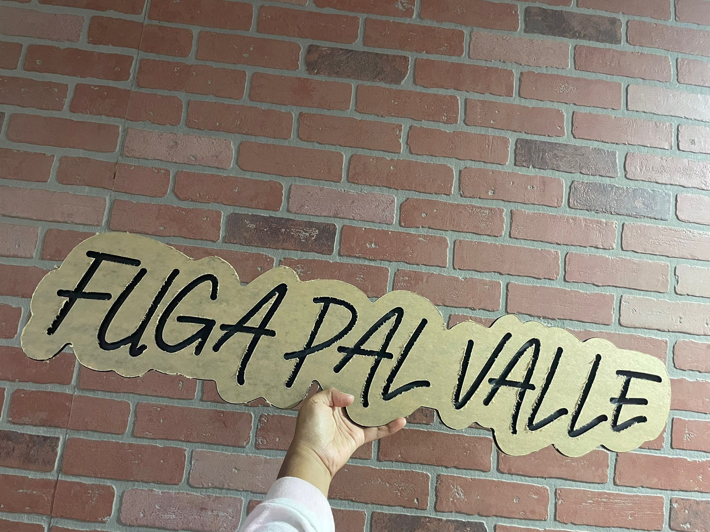 CUSTOM LETTERING ACRYLIC CUT