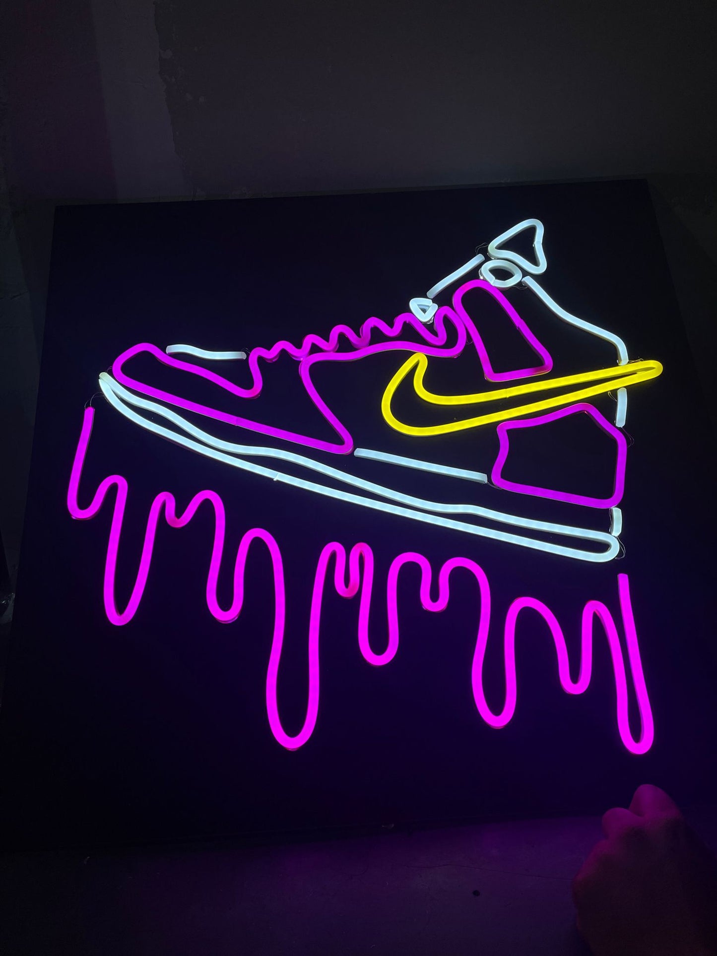 SNEAKER LED SIGN