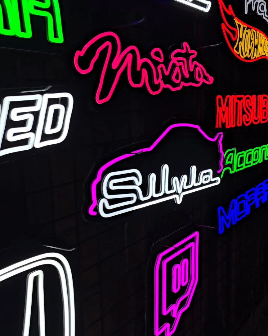 SILVIA S14 Silhouette LED Sign