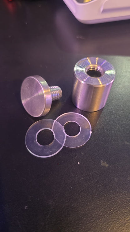 Oversize 4 x Standoffs Black .5 / Stainless 1