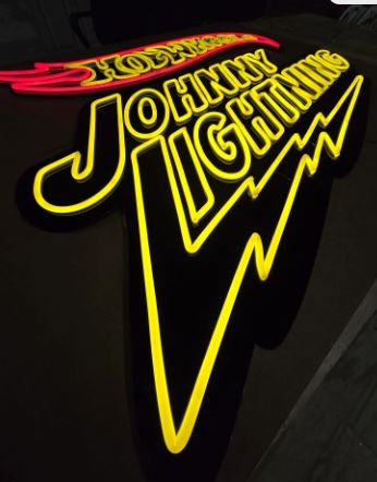 JOHNNY LIGHTNING LED Neon Décor Sign