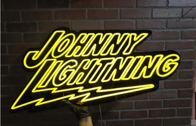JOHNNY LIGHTNING LED Neon Décor Sign